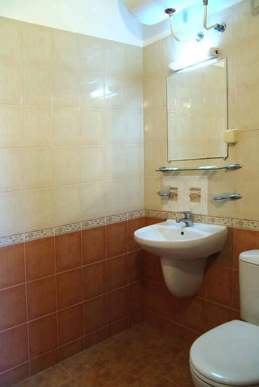 Central Family Hotel Хасково Номер фото