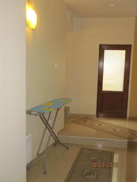 Central Family Hotel Хасково Екстер'єр фото